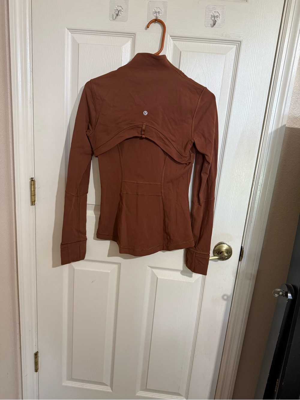 Woman’s size 4 Lululemon Define Bomber Jacket in Roasted Brown - Picture 11 of 12